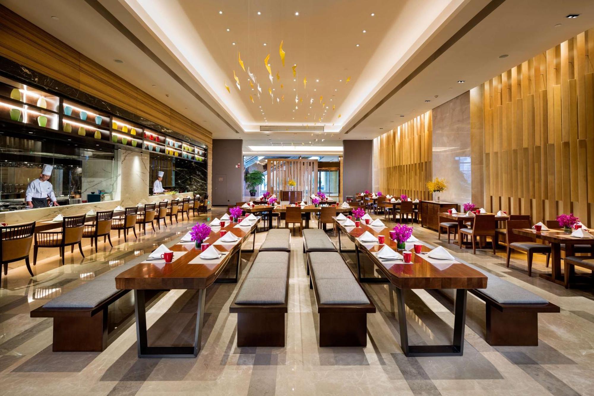 Hilton Urumqi Exterior foto